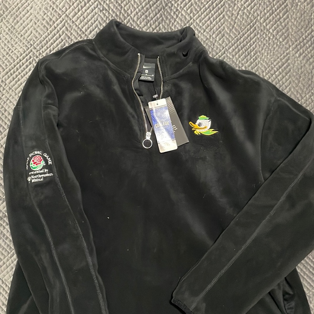 Oregon Ducks golf jacket